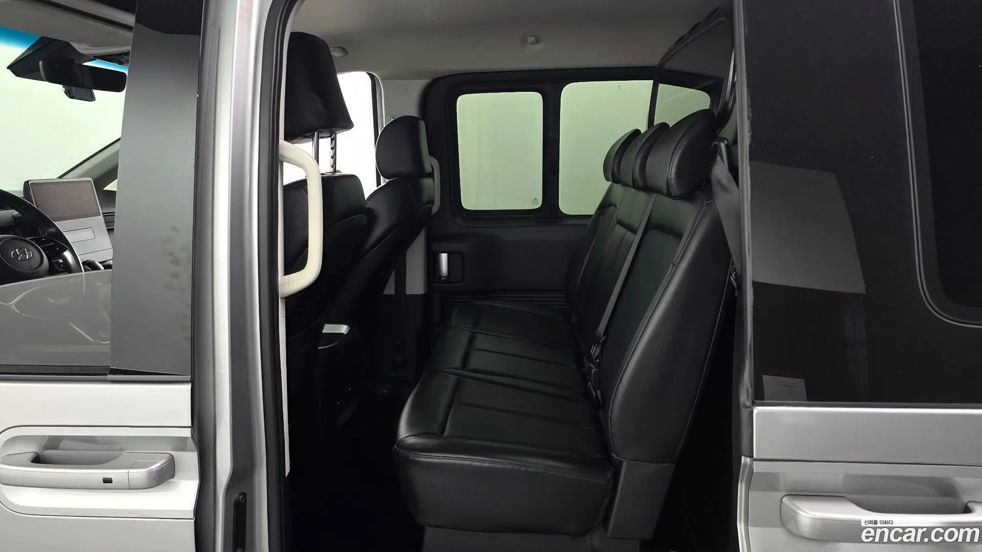 Hyundai Staria Cargo 5-Seater 2021