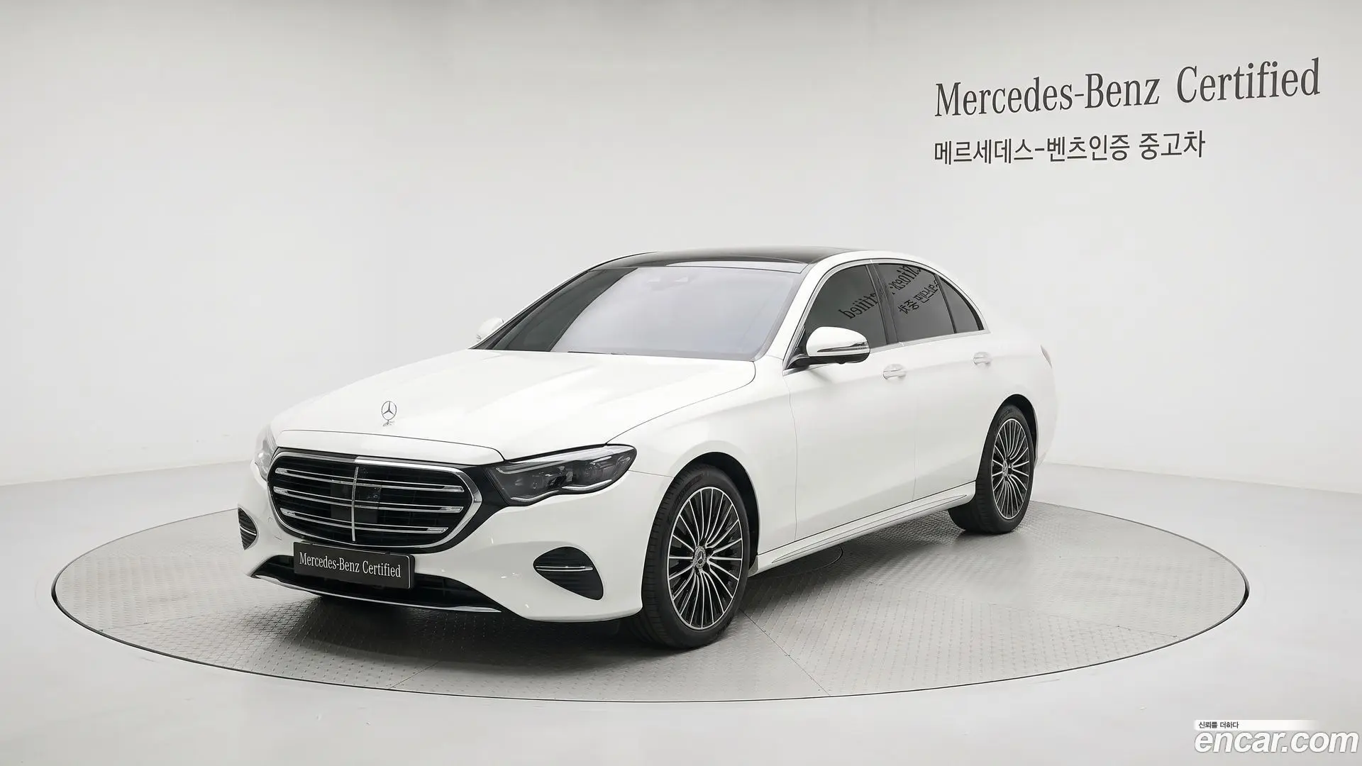 Mercedes-Benz E-Class E450 4MATIC Exclusive