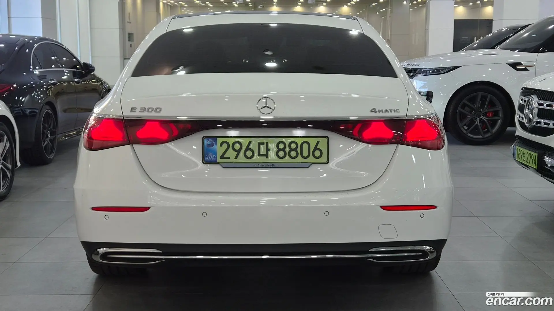 Mercedes-Benz E-Class E300 4MATIC Exclusive 2023