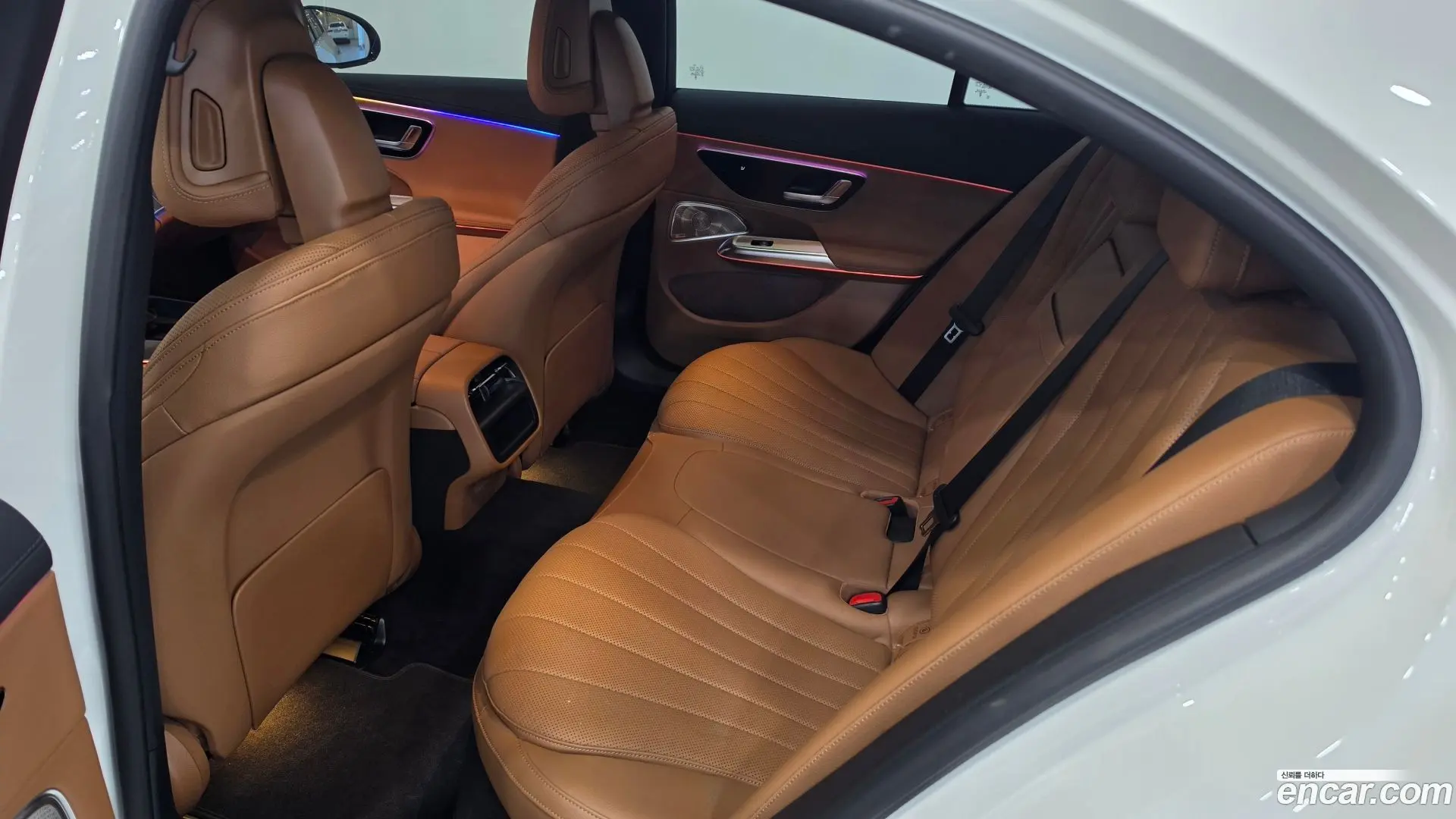 Mercedes-Benz E-Class E300 4MATIC Exclusive 2023