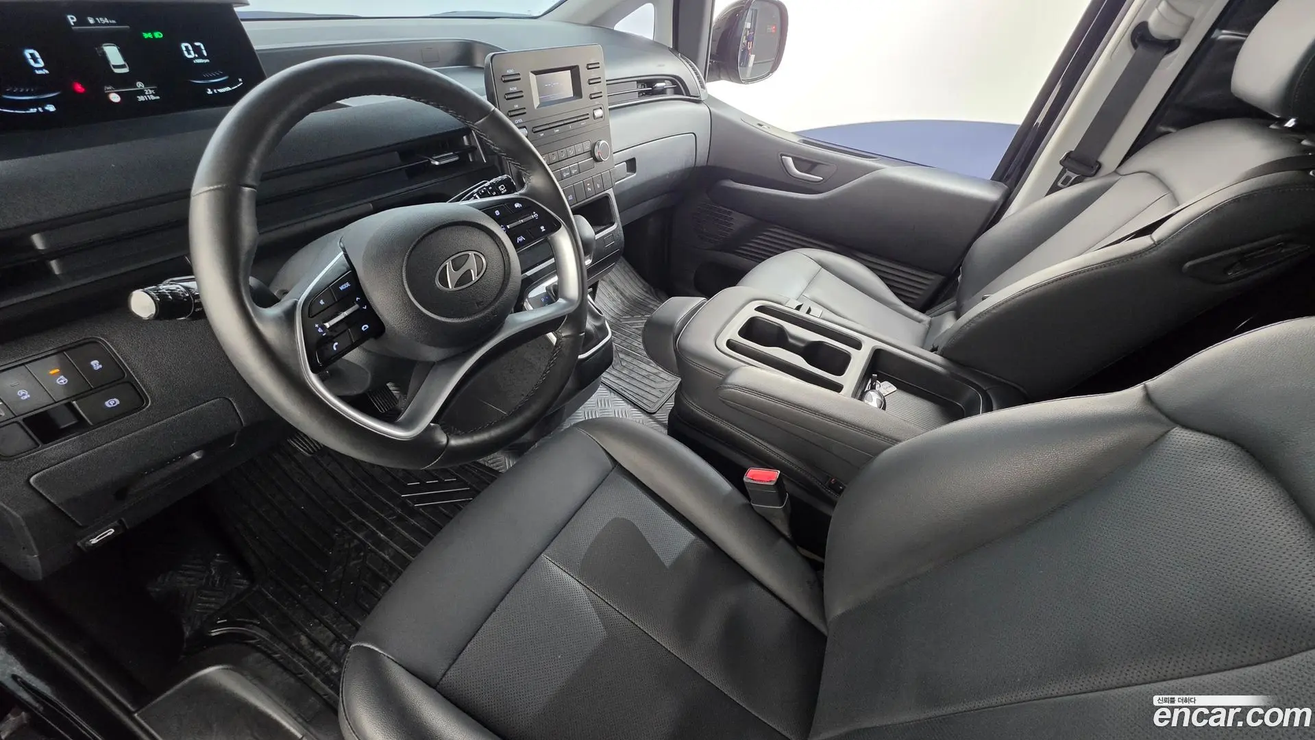 Hyundai Staria Cargo 3-Seater 2022