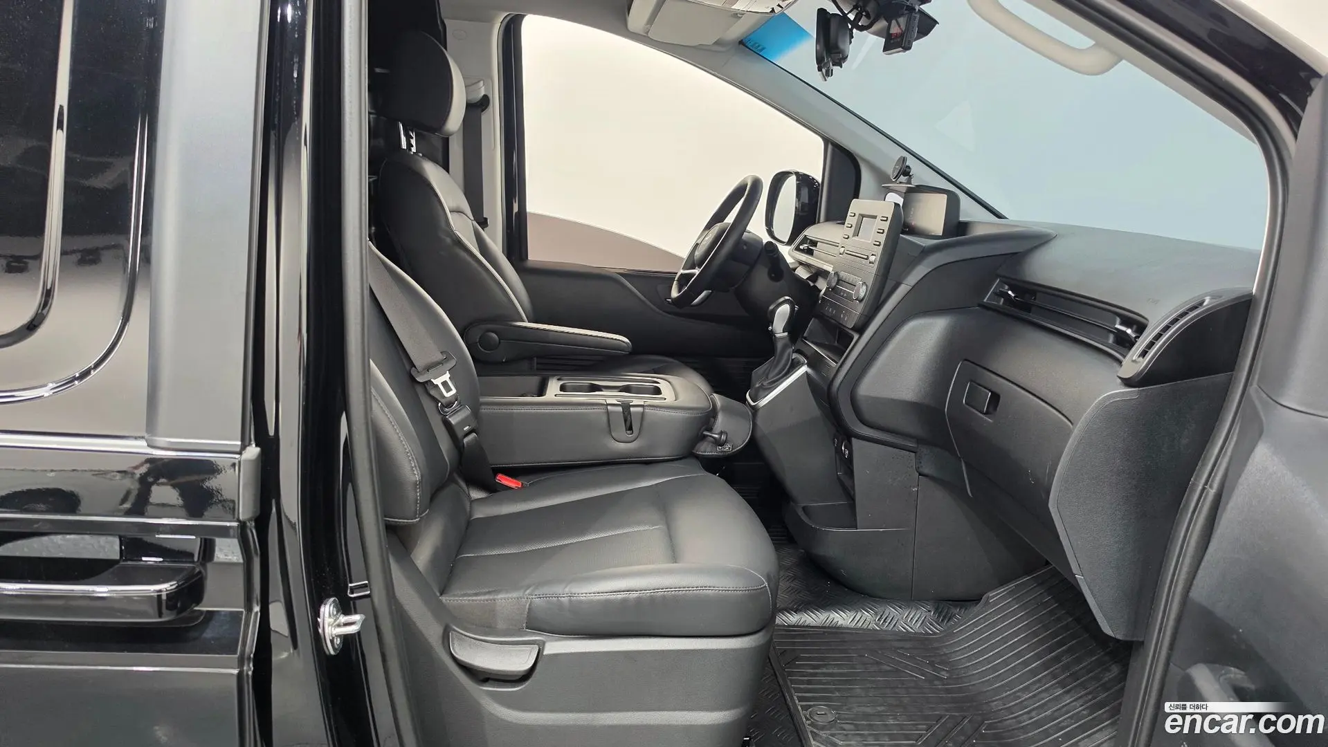 Hyundai Staria Cargo 3-Seater 2022