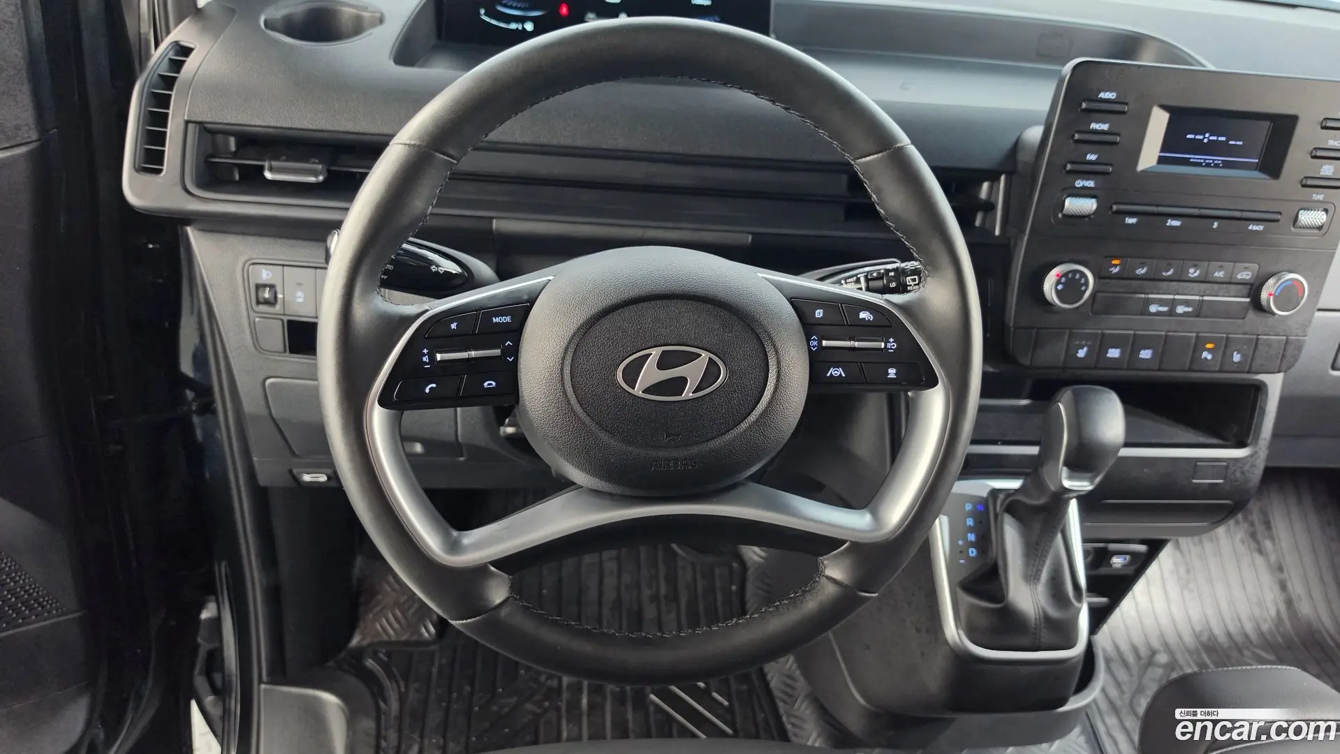Hyundai Staria Cargo 3-Seater 2022