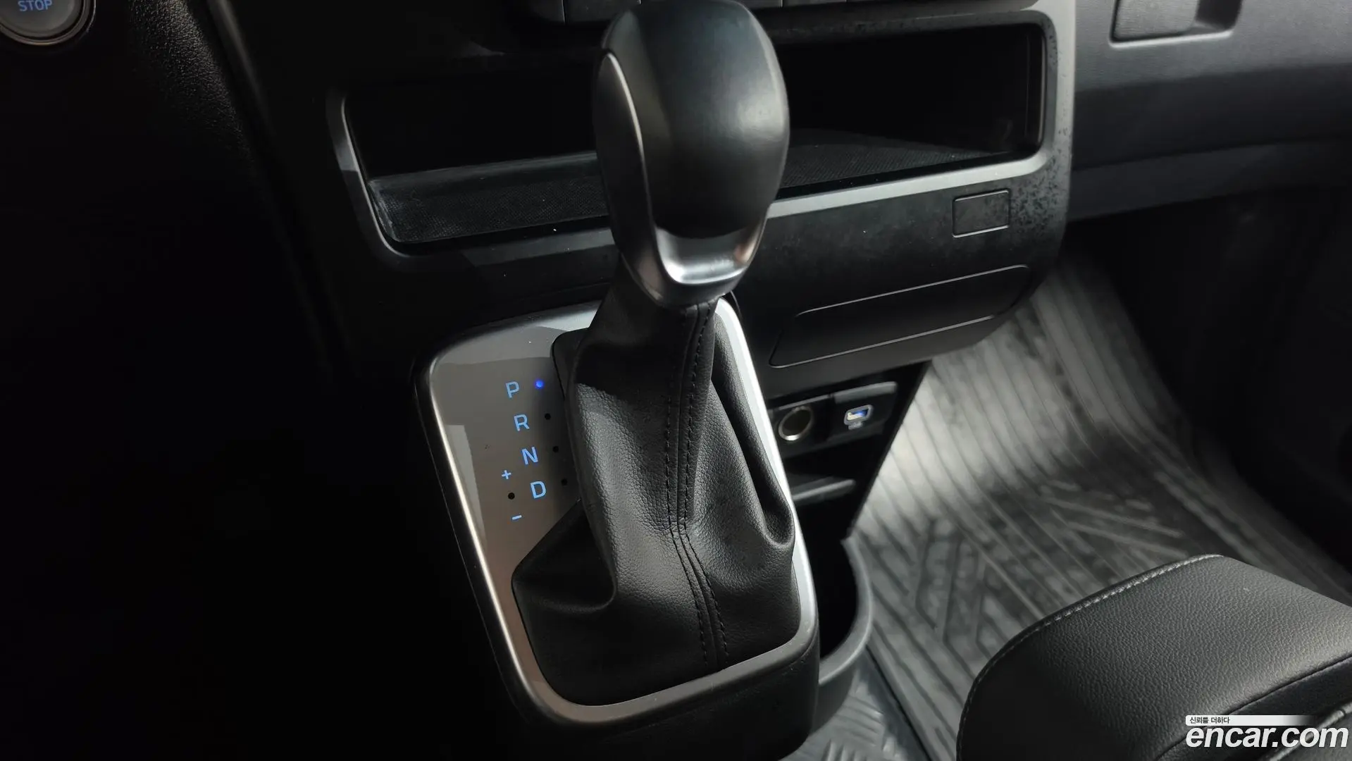 Hyundai Staria Cargo 3-Seater 2022