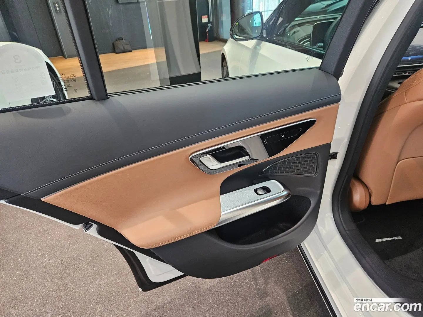 Mercedes-Benz E-Class E200 AMG Line 2024