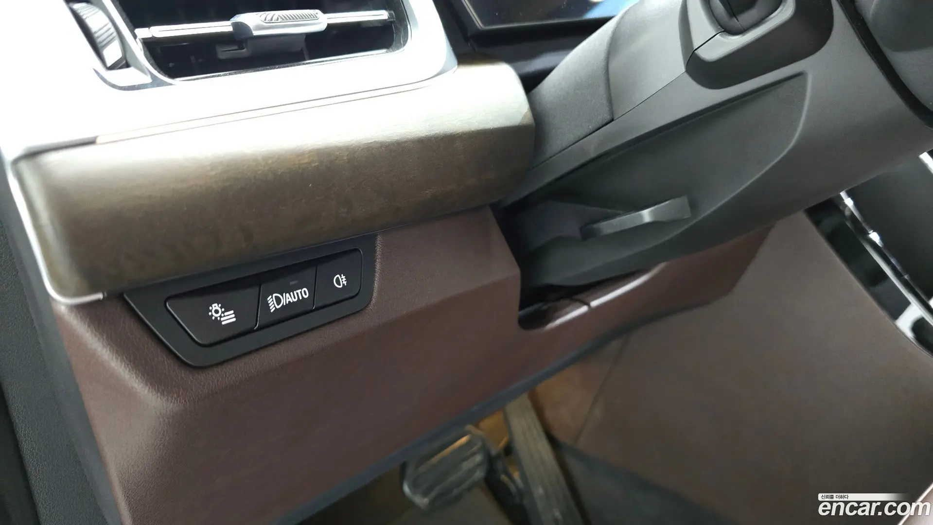 BMW 2-Series 220i Luxury