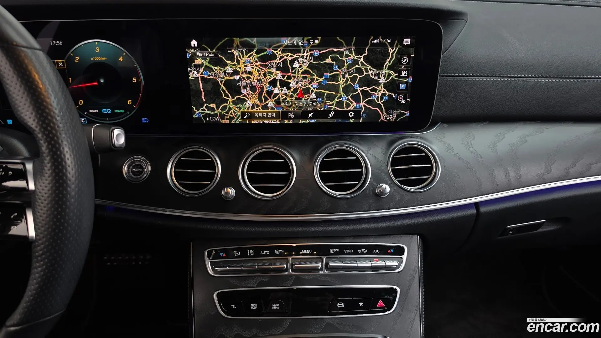 Mercedes-Benz E-Class E220d 4MATIC AMG Line