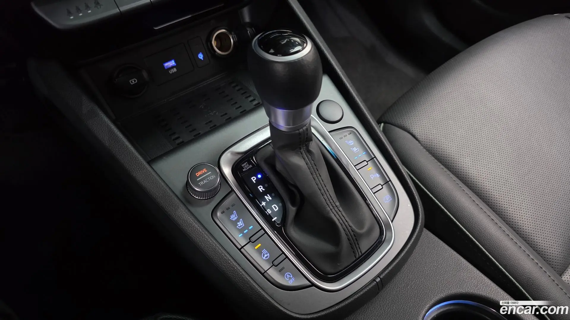 Hyundai Kona Gasoline 1.6 Turbo 2WD 2023