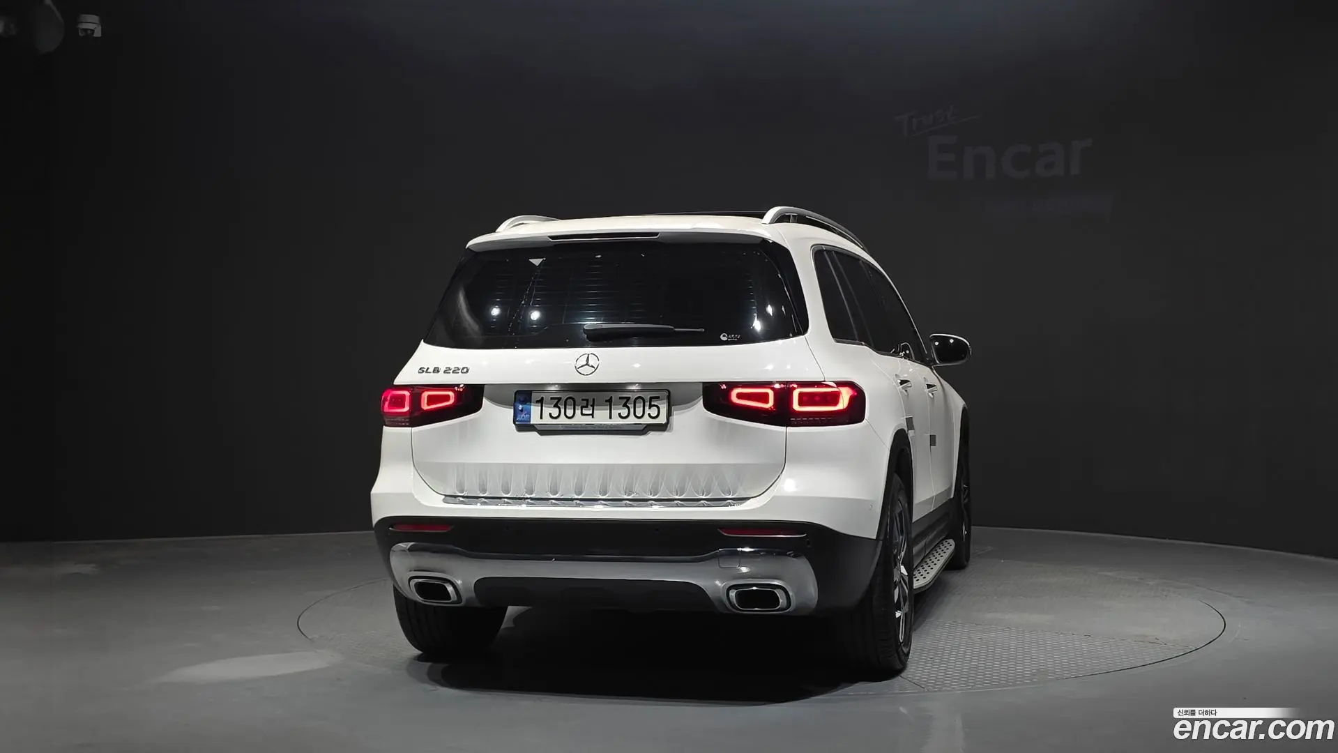 Mercedes-Benz GLB-Class GLB220 2019