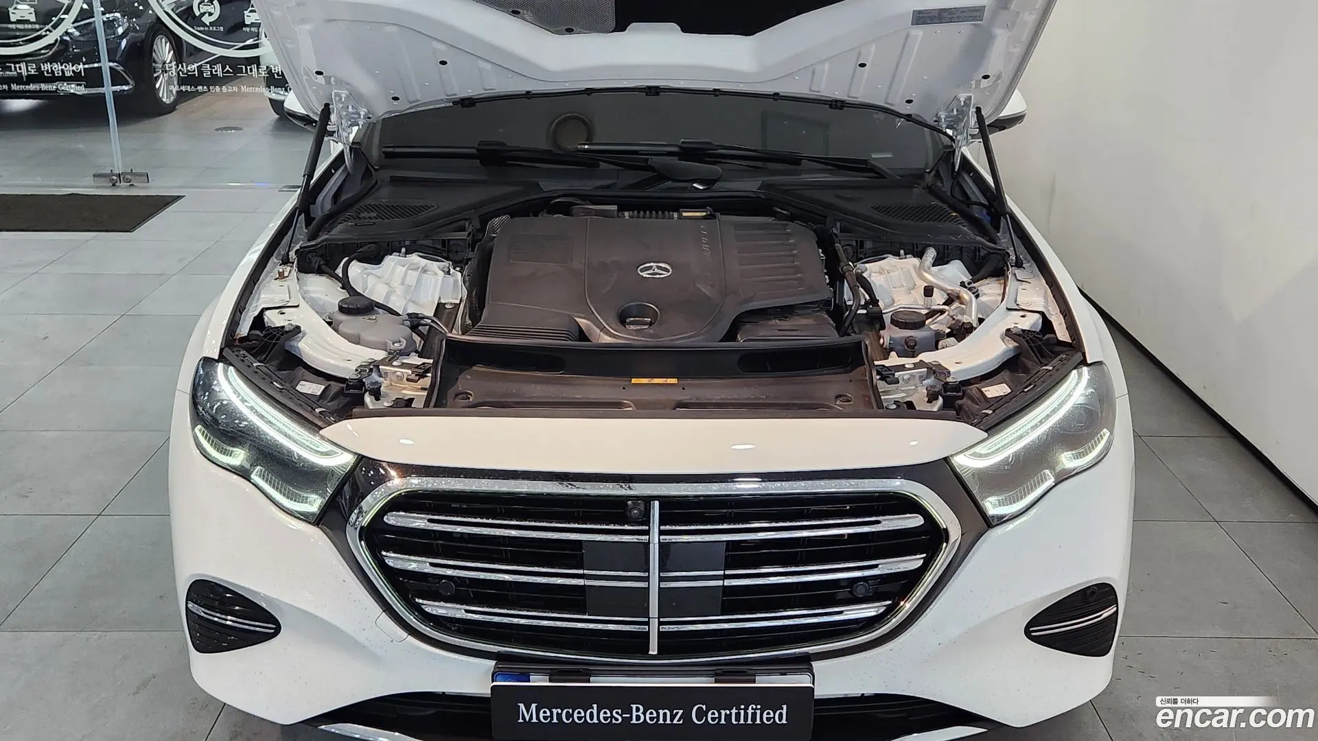 Mercedes-Benz E-Class E450 4MATIC Exclusive