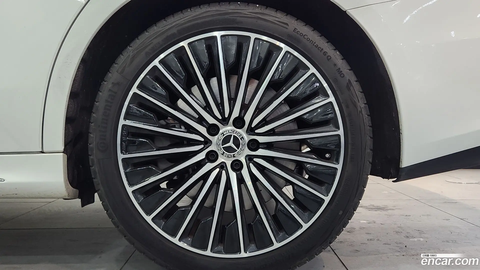 Mercedes-Benz E-Class E450 4MATIC Exclusive