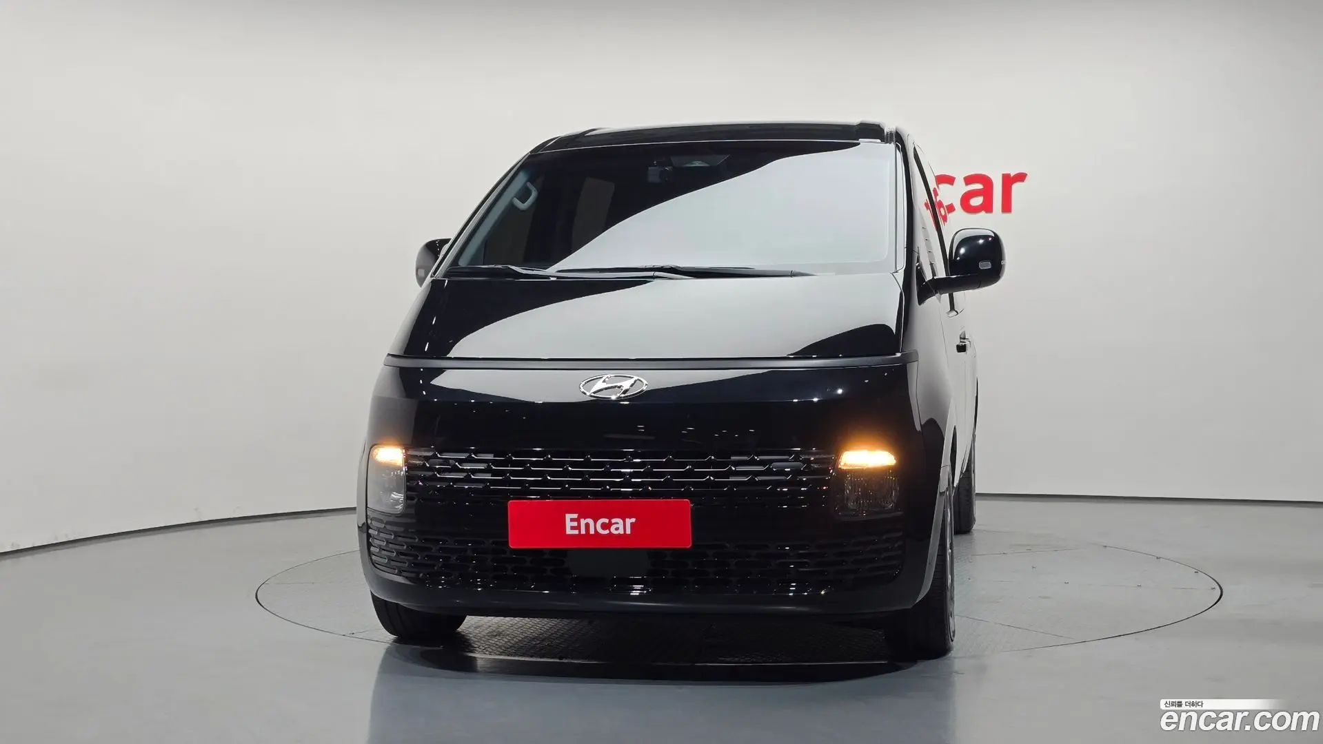 Hyundai Staria Cargo 5-Seater 2021