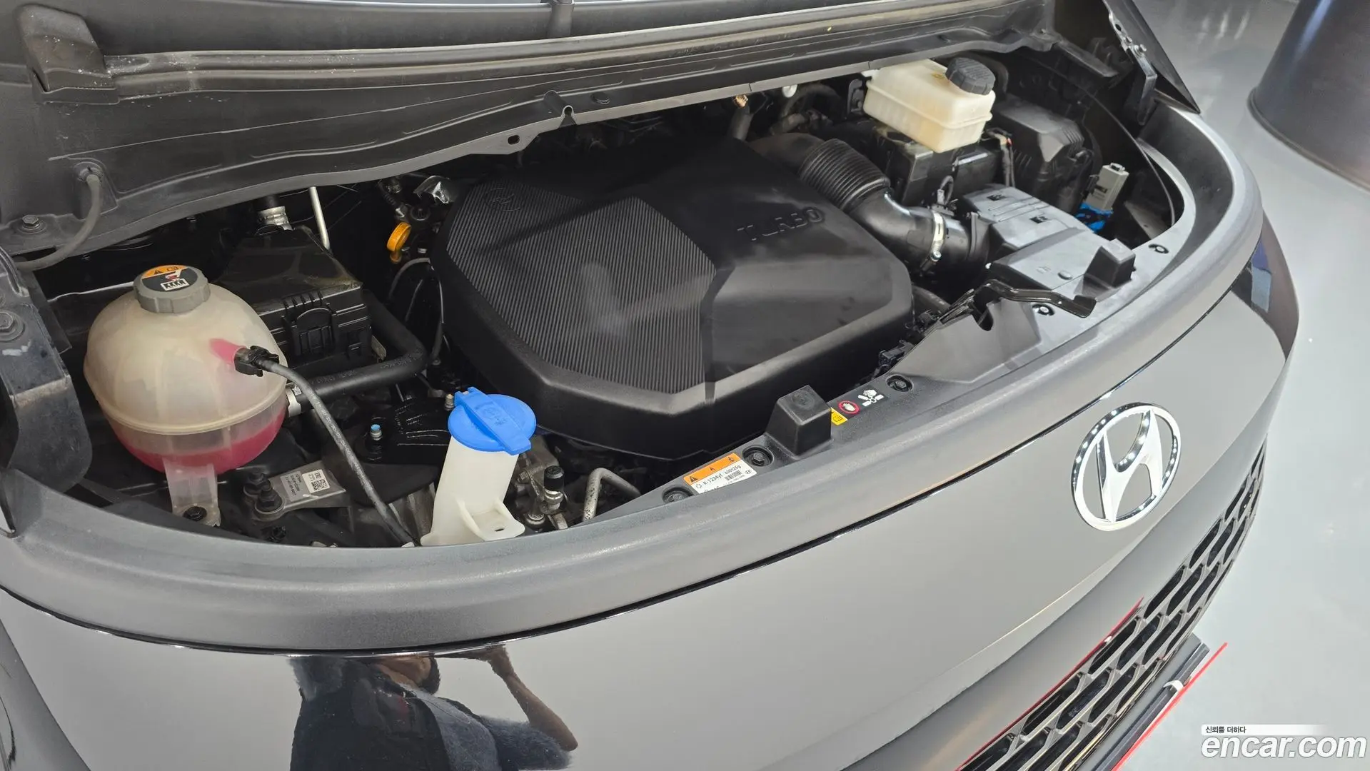 Hyundai Staria Cargo 5-Seater 2021