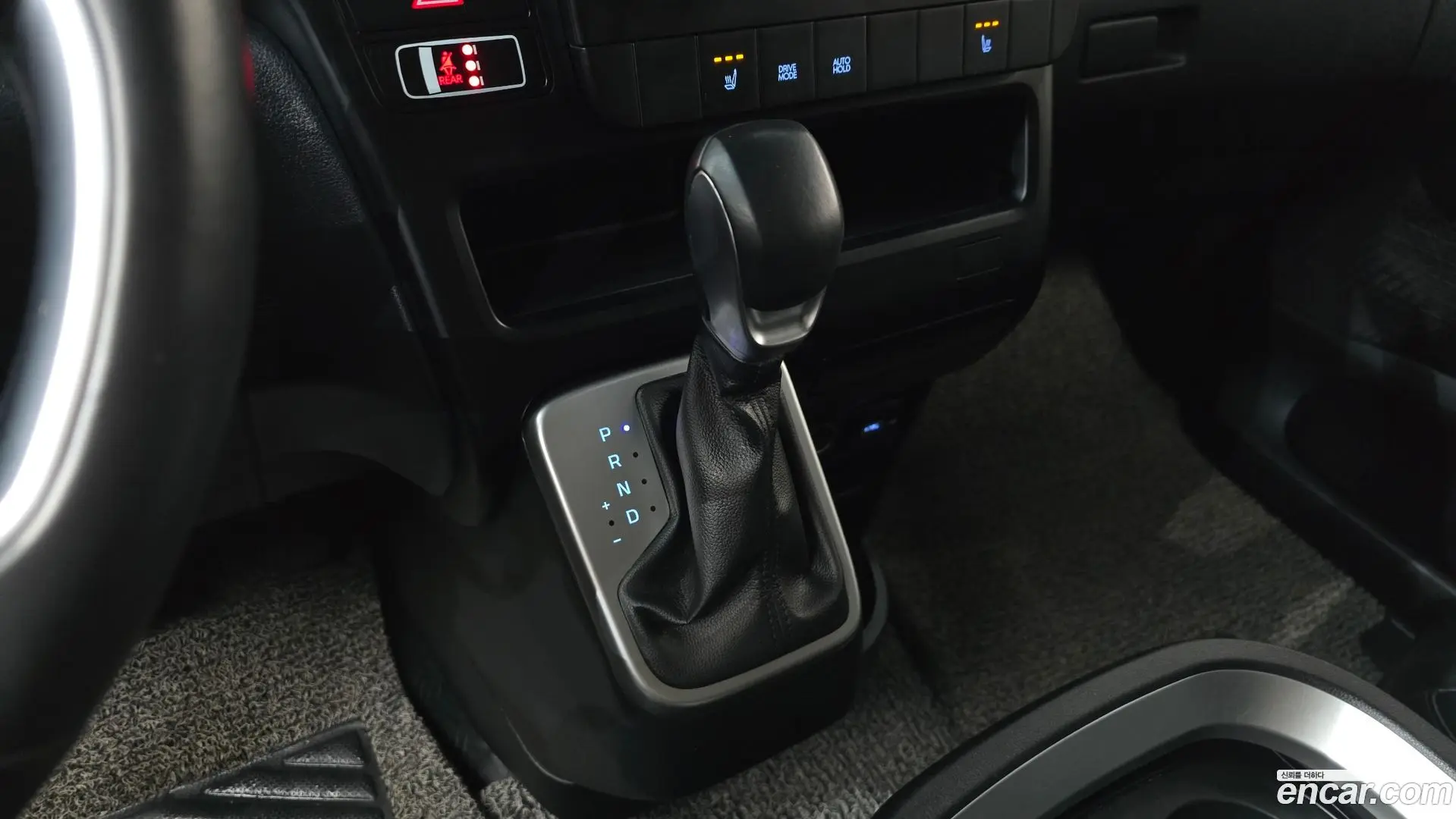 Hyundai Staria Cargo 5-Seater 2021