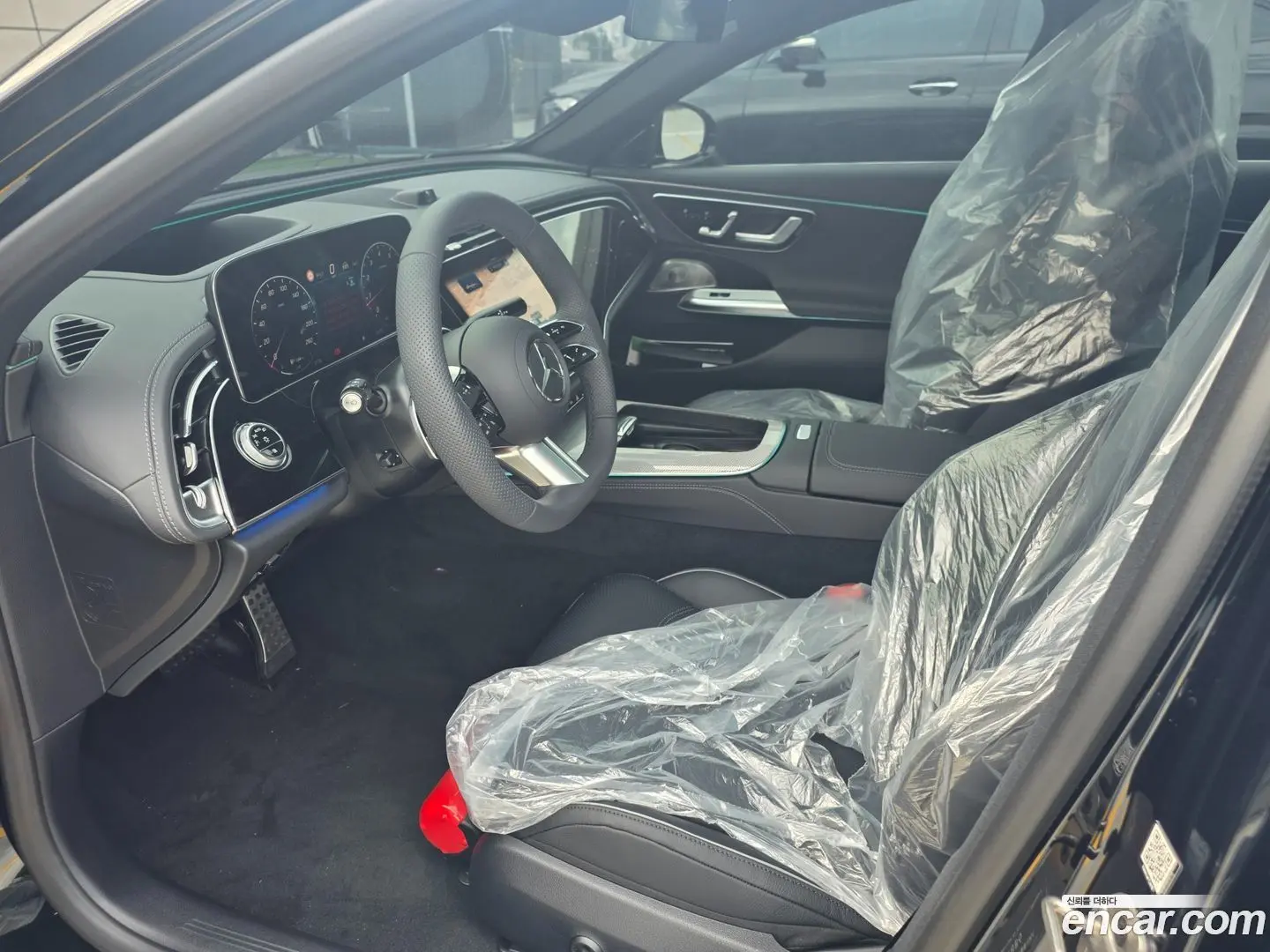 Mercedes-Benz E-Class E300 4MATIC AMG Line 2023