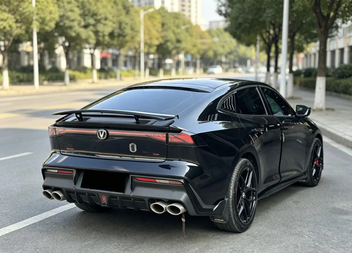 Changan UNI-V 2022 1.5T Sport