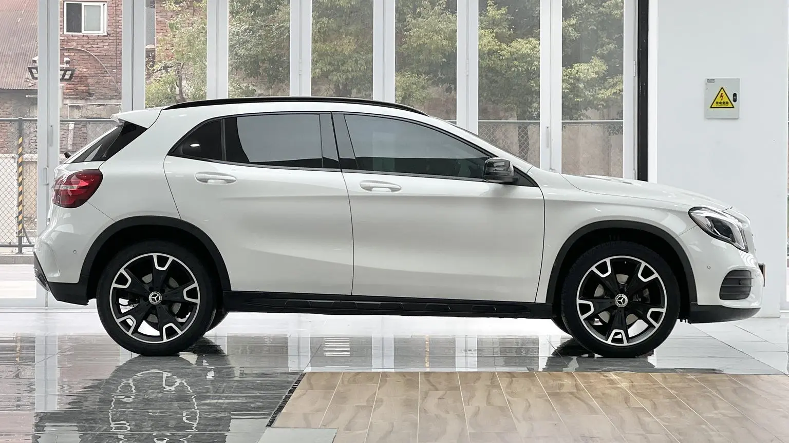 Mercedes-Benz GLA 2018 GLA 220 4MATIC Sport