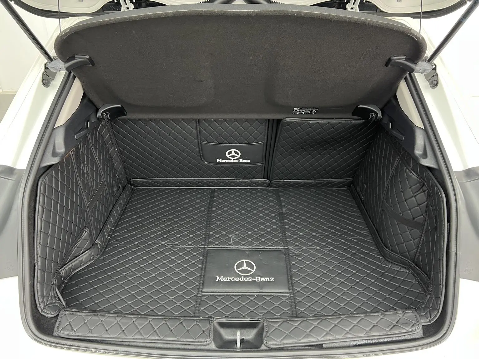 Mercedes-Benz GLA 2018 GLA 220 4MATIC Sport