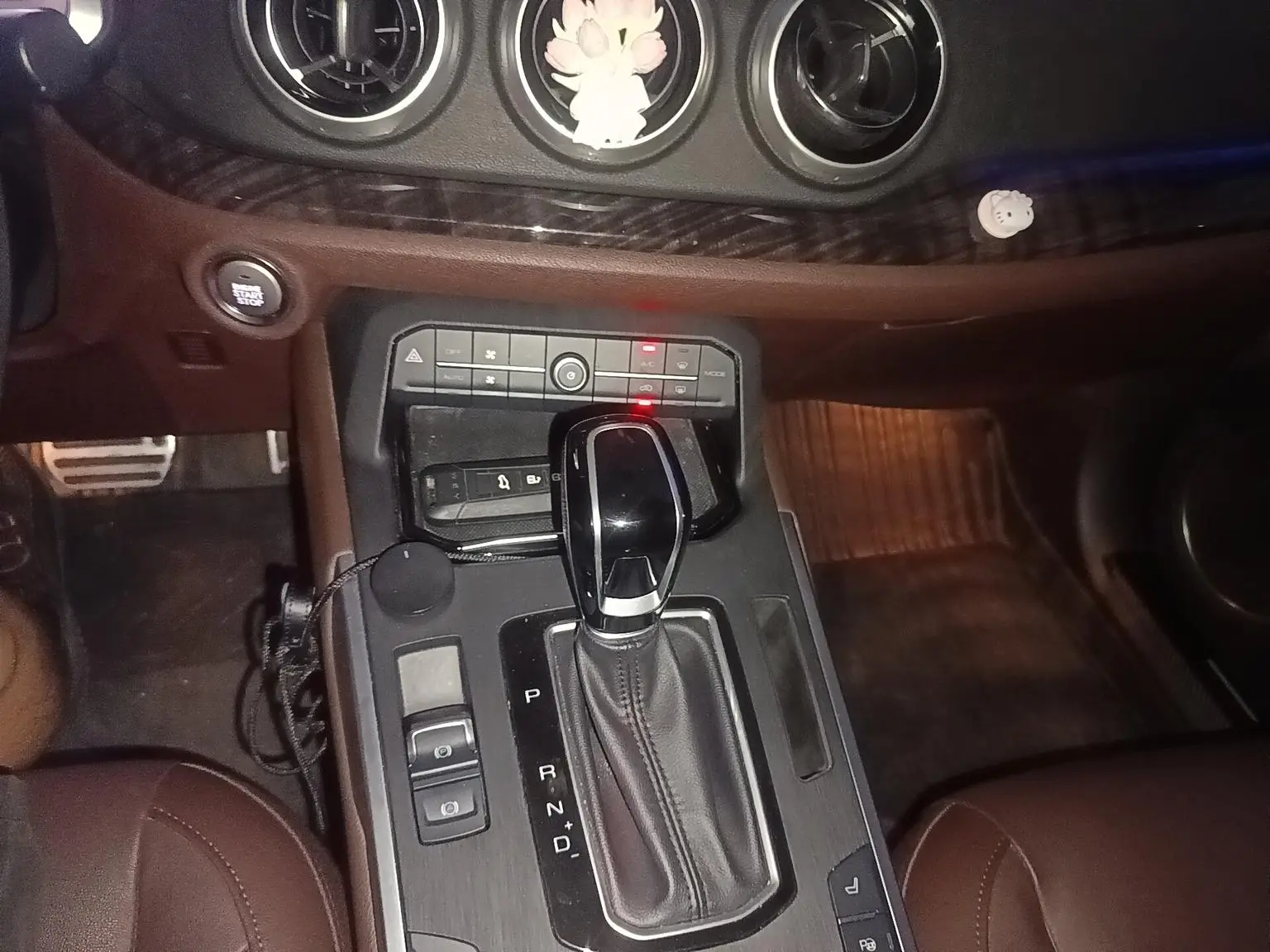 WEY VV5 2019 Upgrade 2.0T 2WD Flagship China V
