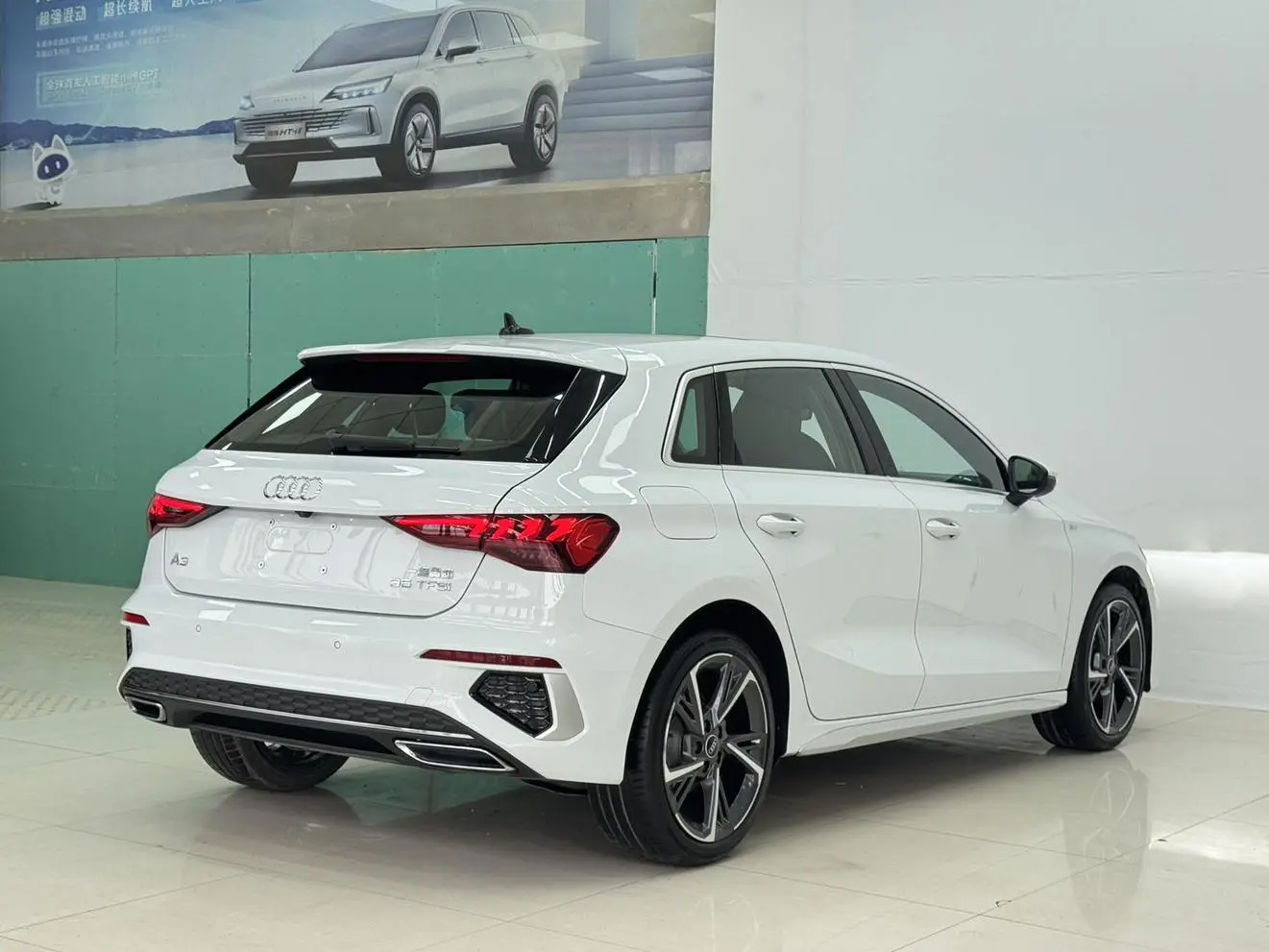 Audi A3 2023 Facelift Sportback 35 TFSI Sport Fashion