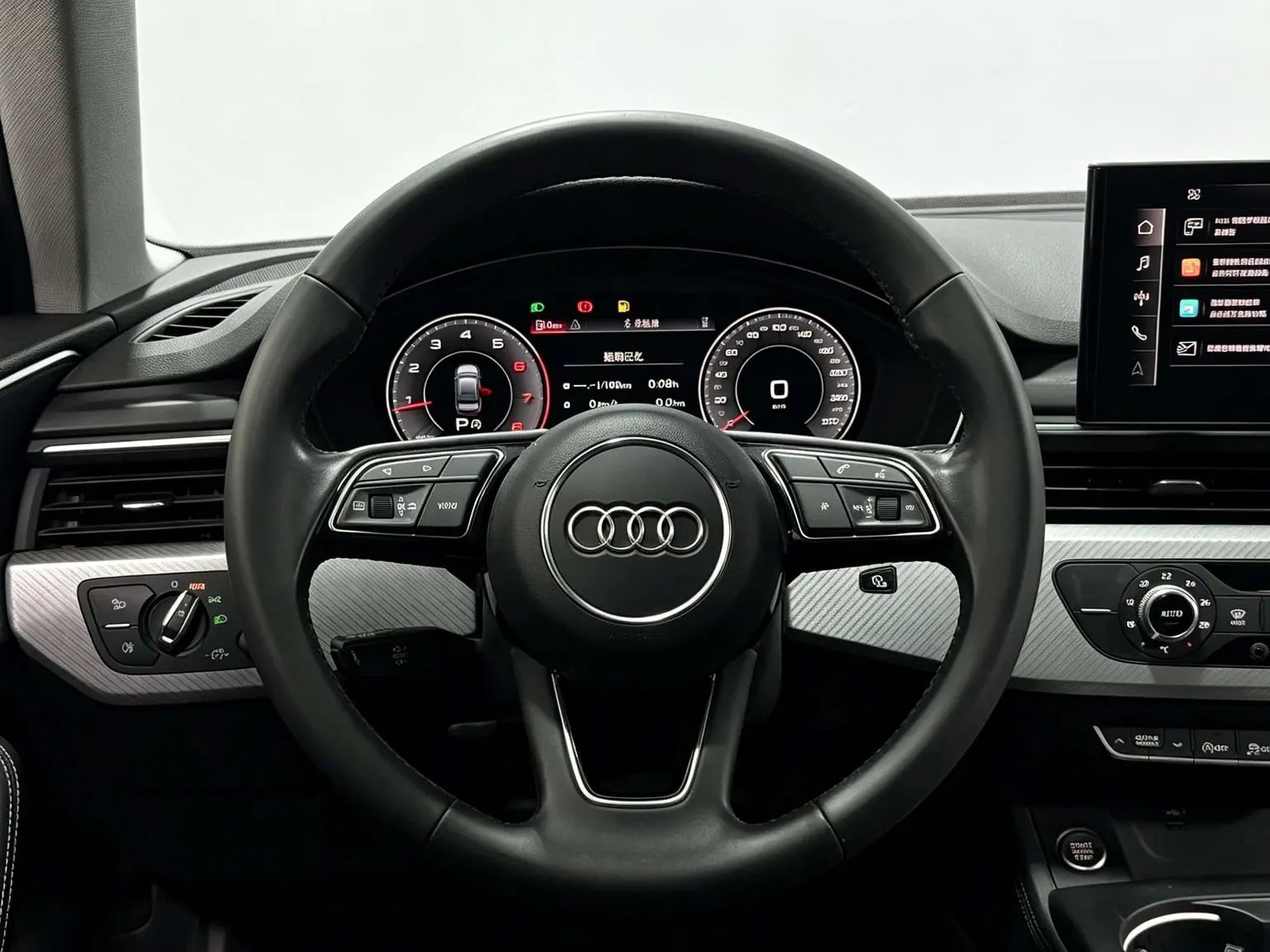 Audi A4L 2022 40 TFSI