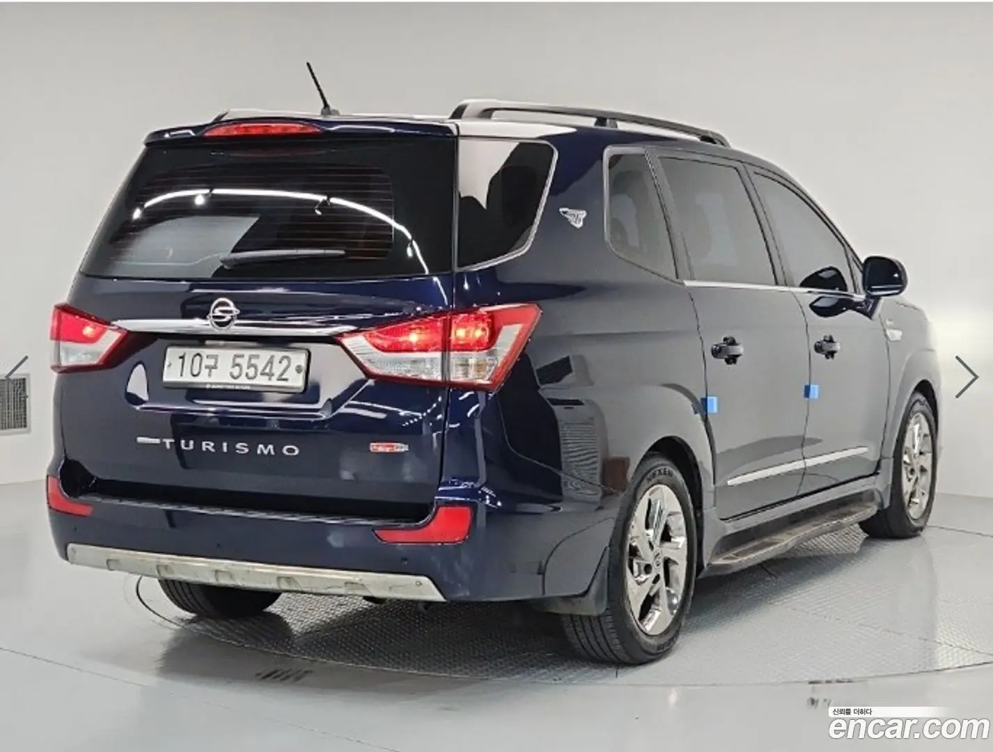 KG Mobility KORANDO 4WD Extreme Sport 9-Seater