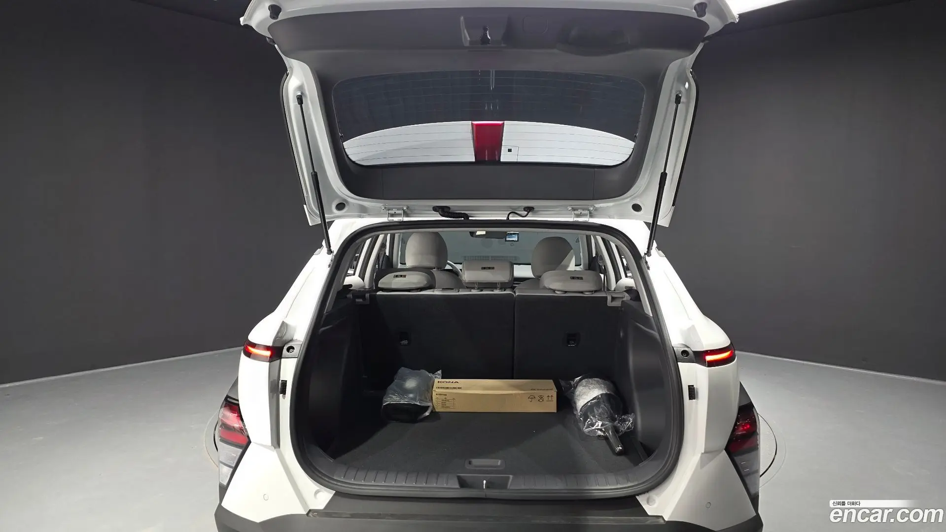 Hyundai Kona Gasoline 2.0 2WD