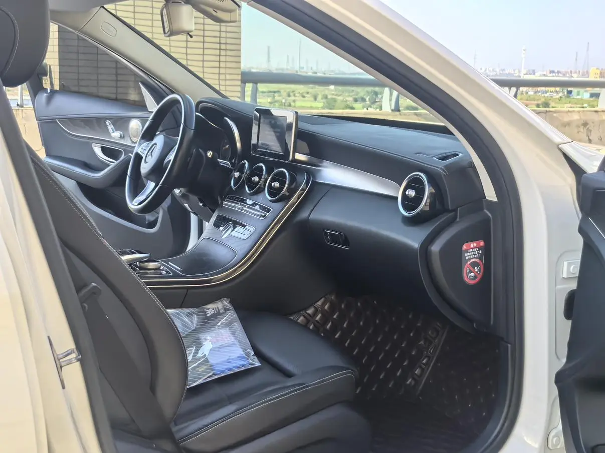 Mercedes-Benz C Class 2018 C 180 L Fashion Sport