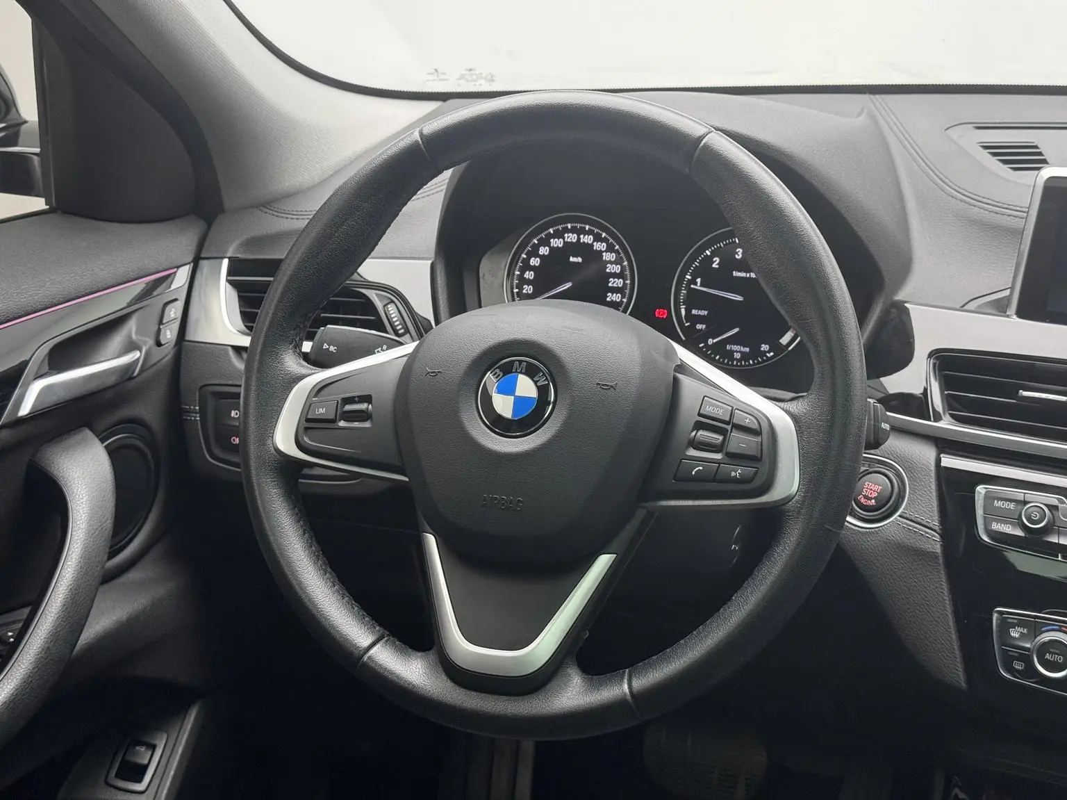 BMW X2( Import ) 2019 sDrive25i Leading M Off-Road Package China VI