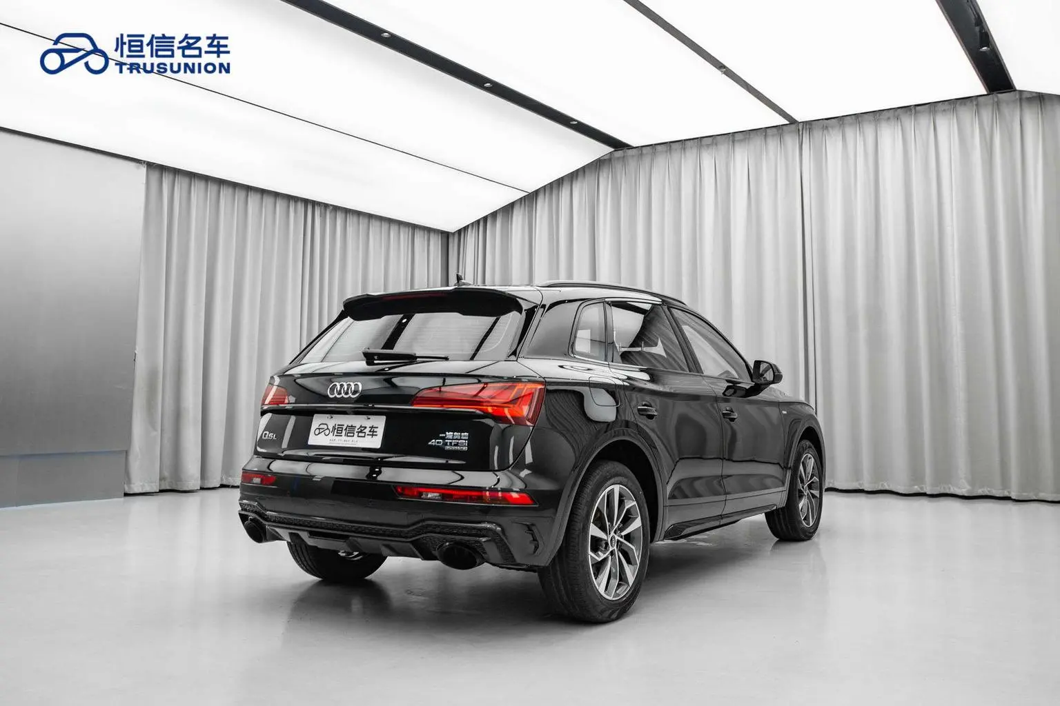Audi Q5L 2024 40TFSI Dynamic Luxury