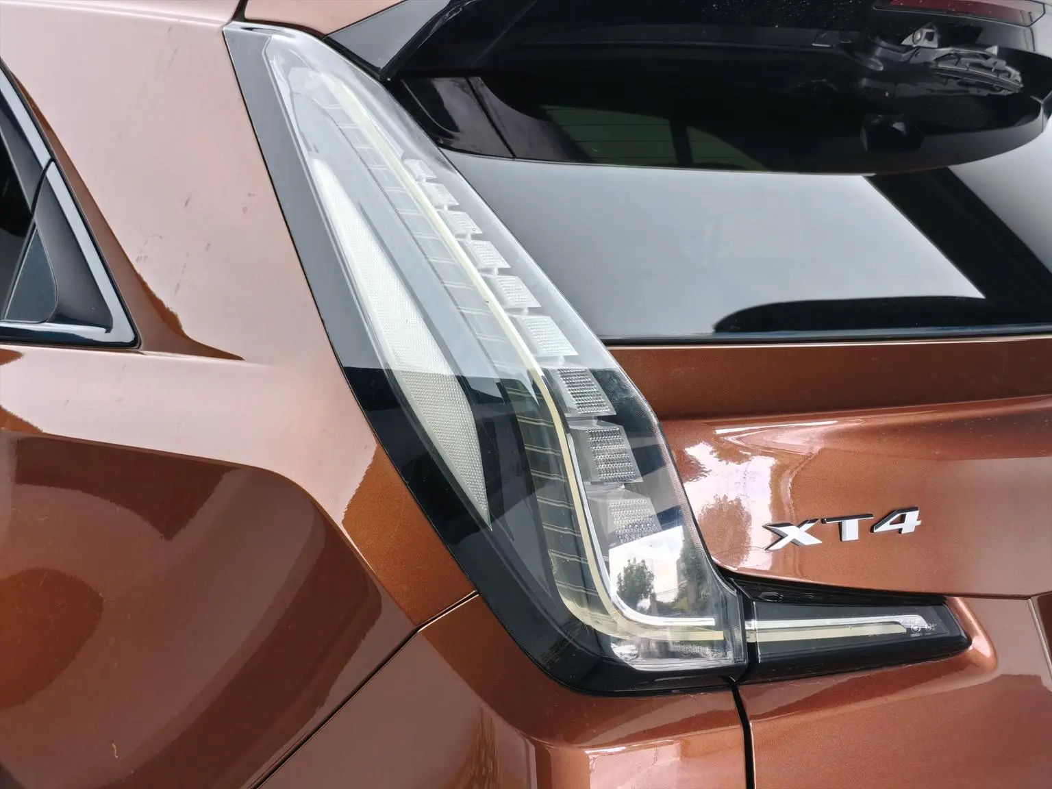 Cadillac XT4 2018 28T 4WD Sport