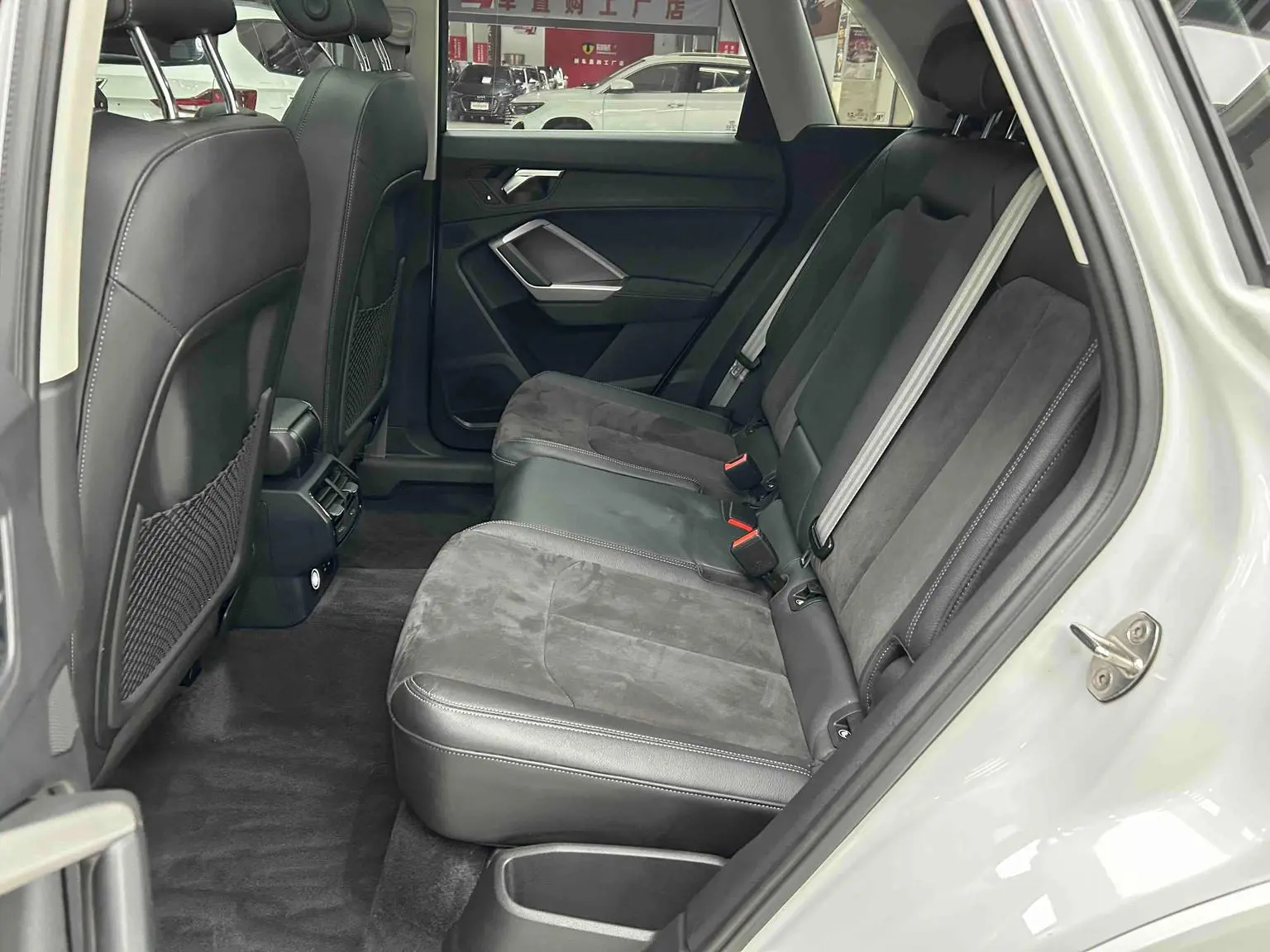 Audi Q3 2022 35 TFSI Dynamic Fashion