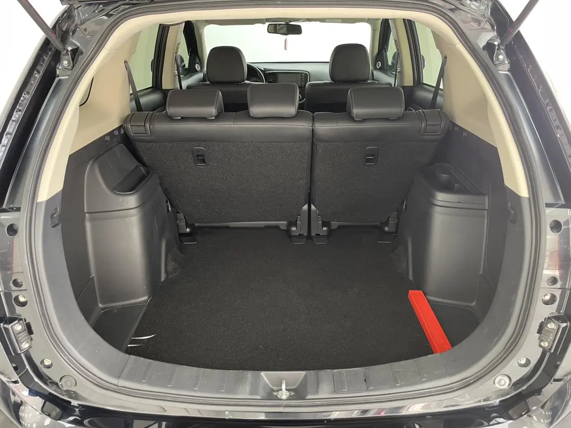 Mitsubishi Outlander 2018 2.0L 2WD Glory 5 seat