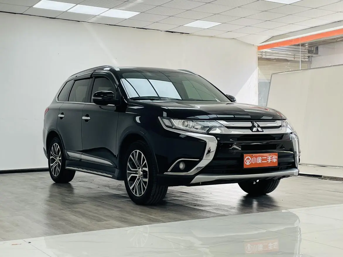Mitsubishi Outlander 2018 2.0L 2WD Glory 5 seat