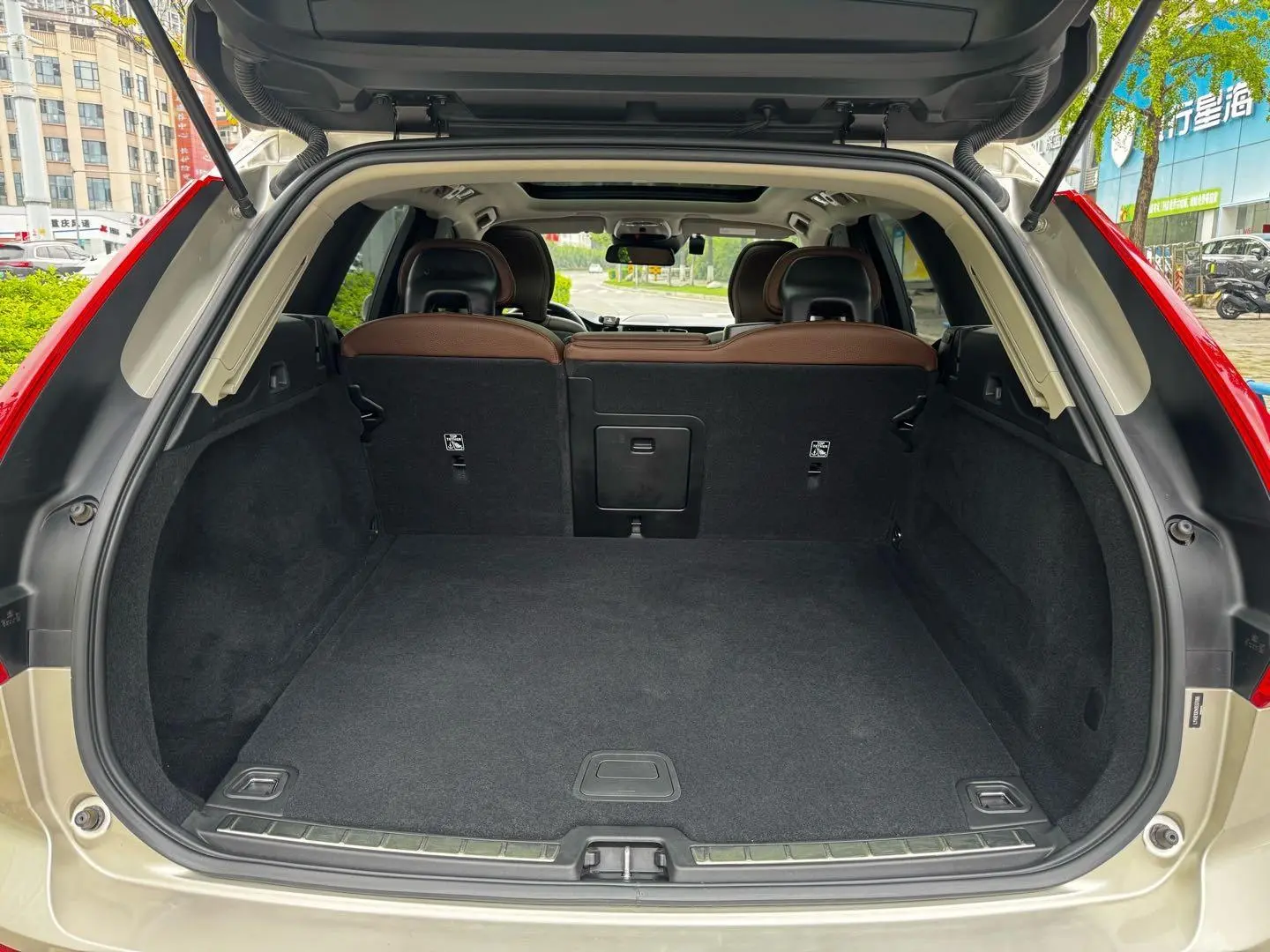 Volvo XC60 2019 T5 4WD Smart China VI
