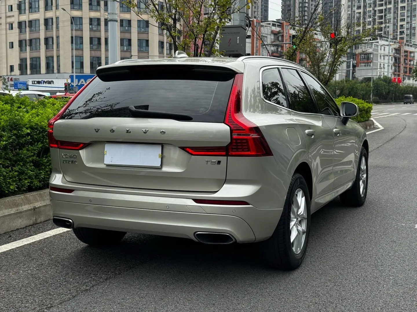 Volvo XC60 2019 T5 4WD Smart China VI