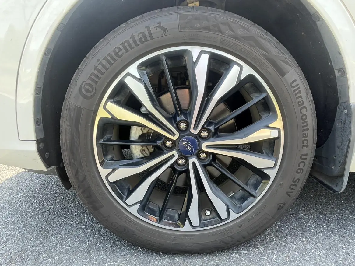 Ford Escape 2019 EcoBoost 245 4WD ST-LINE