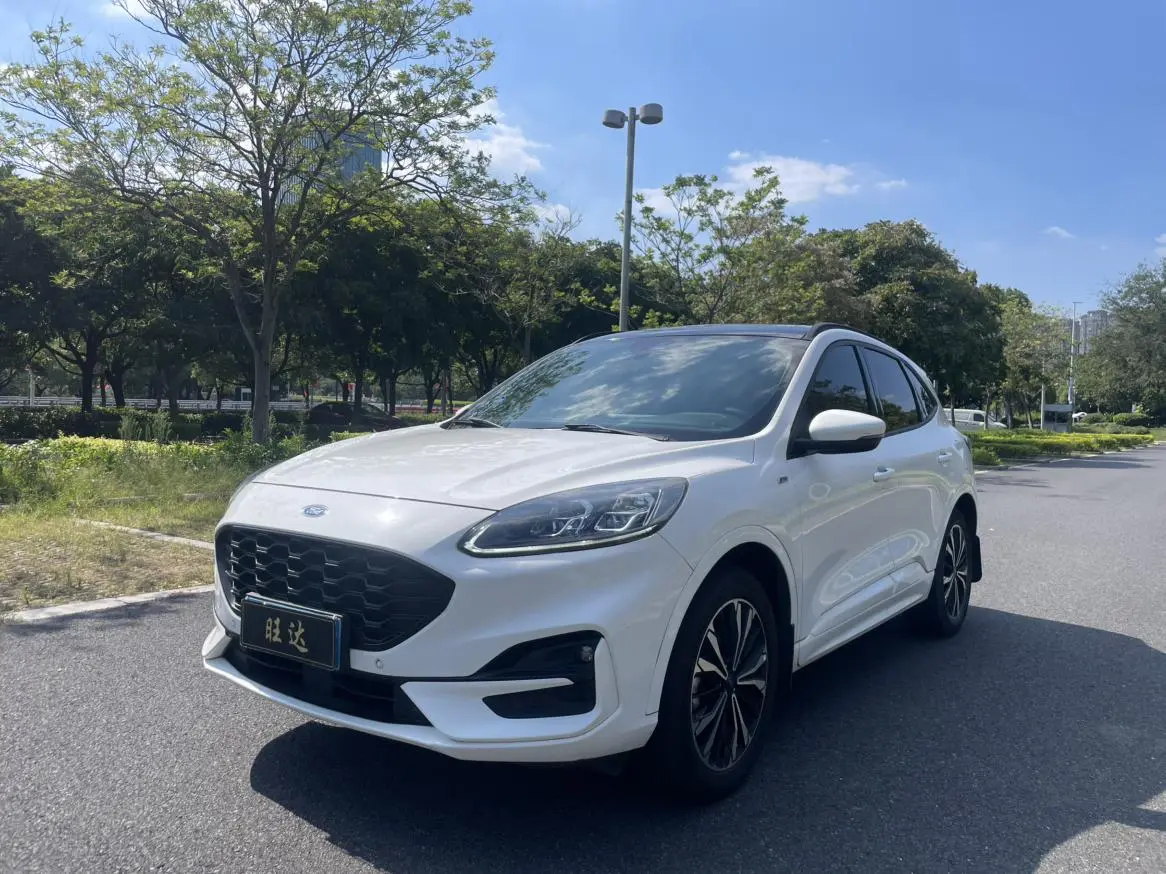 Ford Escape 2019 EcoBoost 245 4WD ST-LINE