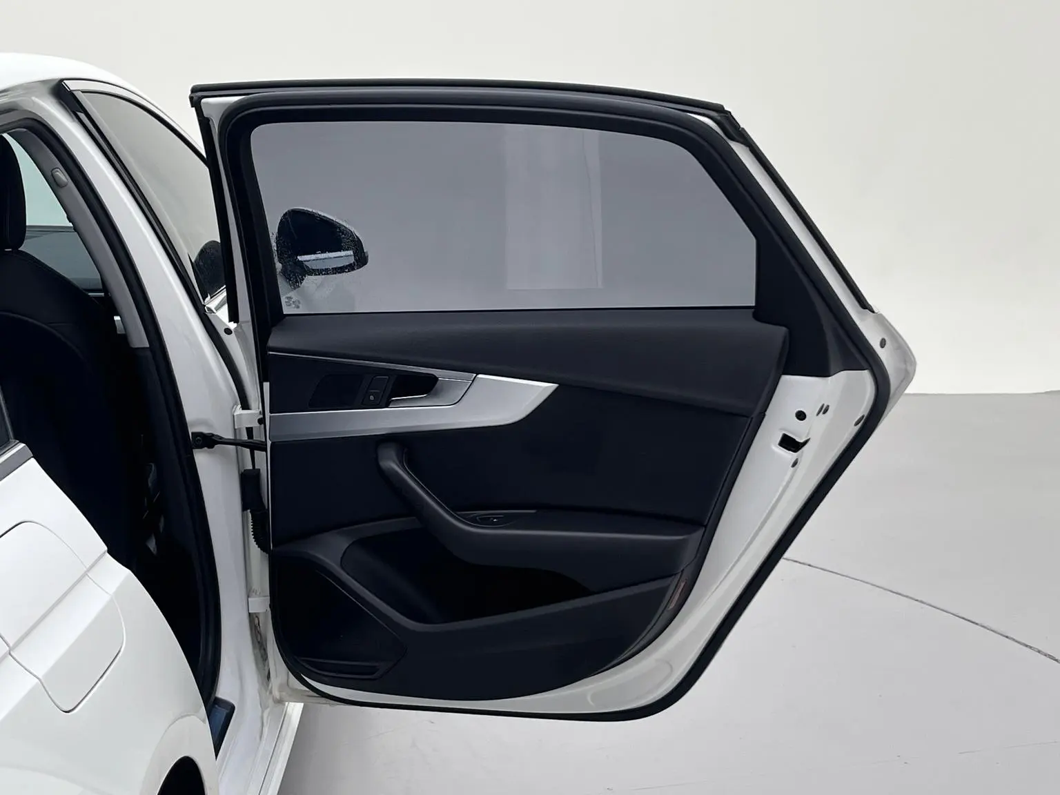 Audi A4L 2020 40 TFSI Dynamic Fashion