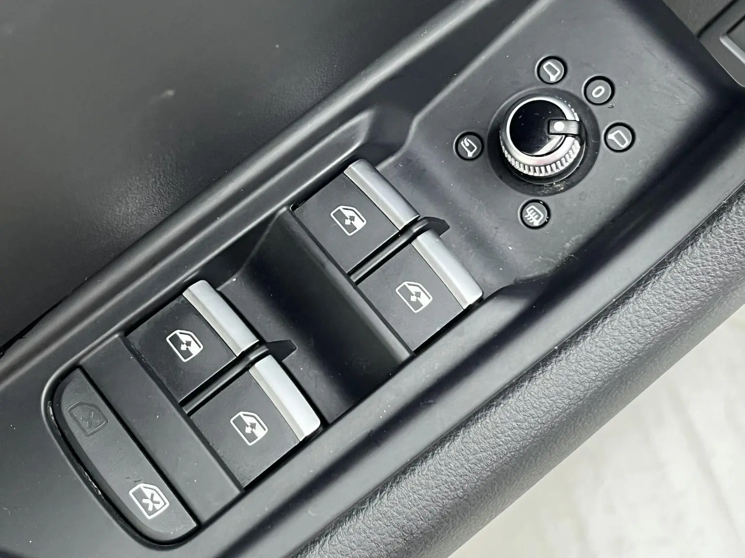 Audi A4L 2020 40 TFSI Dynamic Fashion