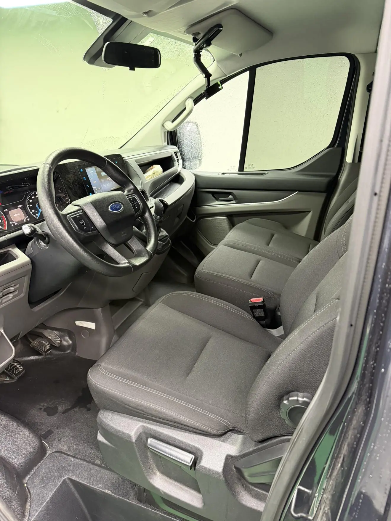 Ford 2023 V362 2.0T Petrol Manual 5/6 seat China VI