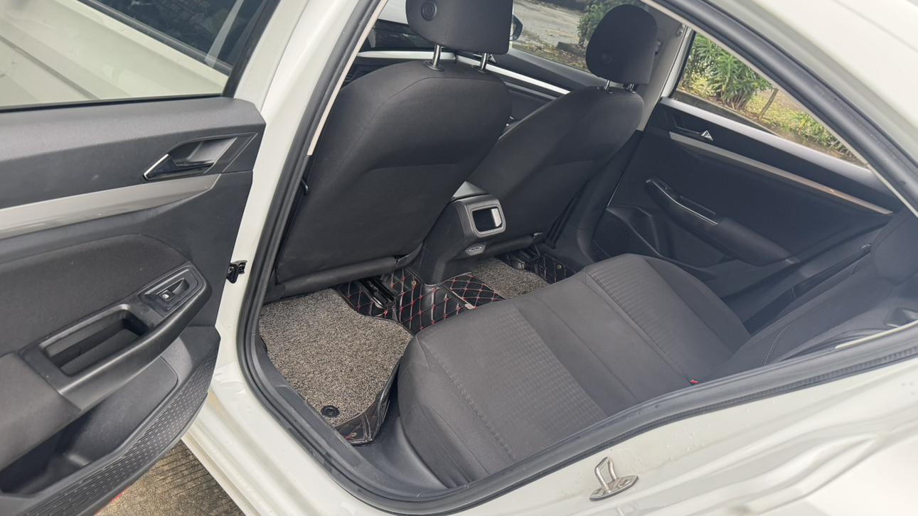 Volkswagen Bora 2021 1.5L Auto Luxury Connected