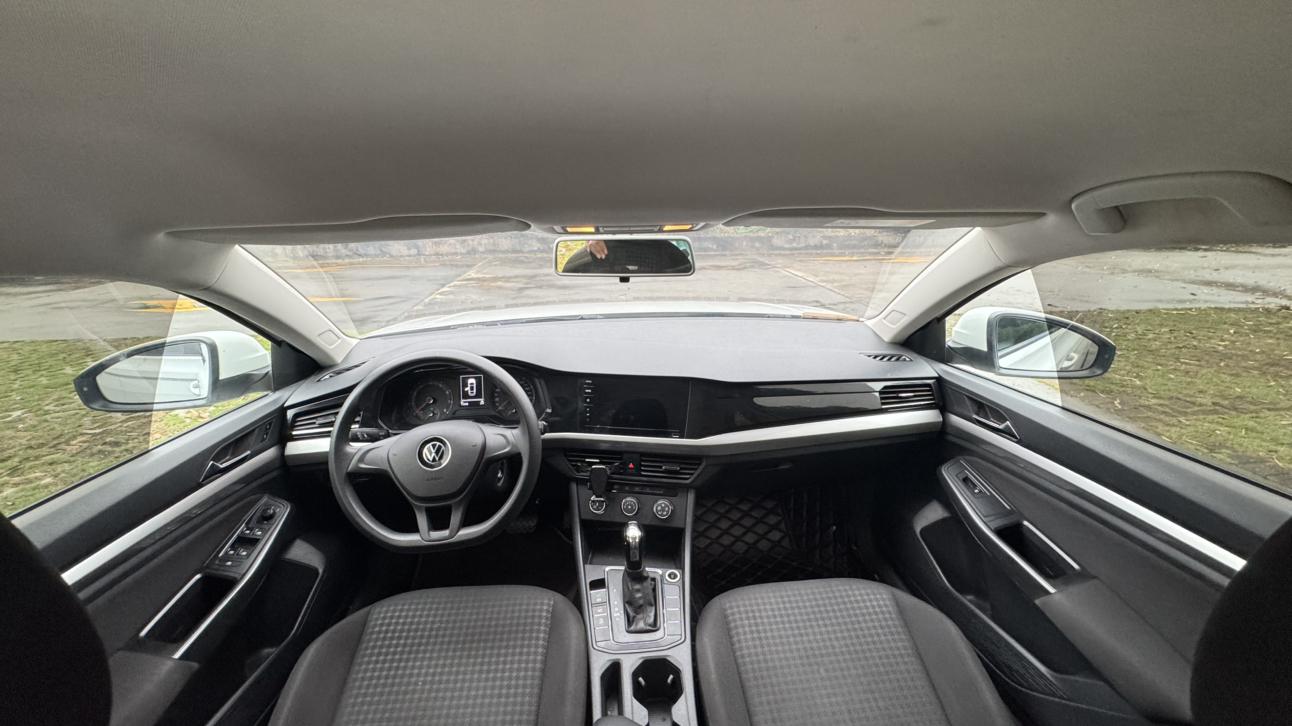 Volkswagen Bora 2021 1.5L Auto Luxury Connected