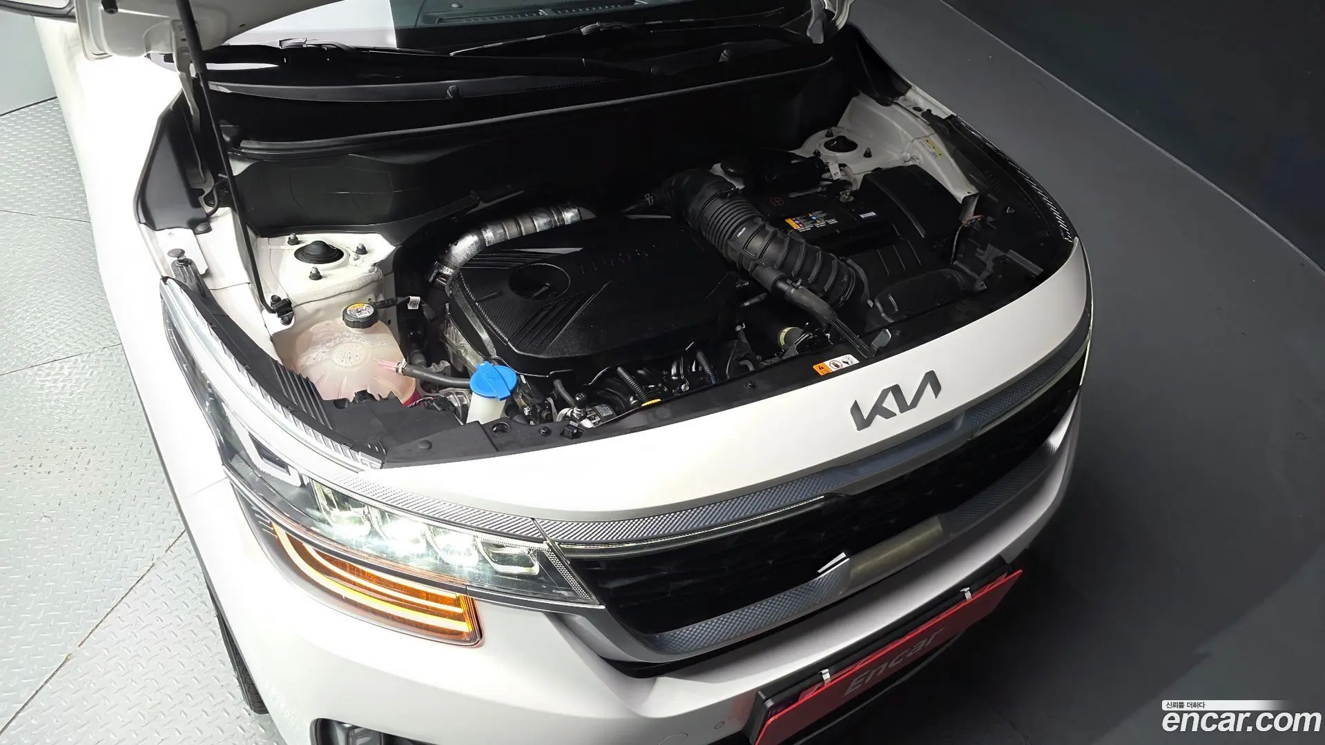 Kia Seltos Gasoline 1.6 Turbo 4WD 2020