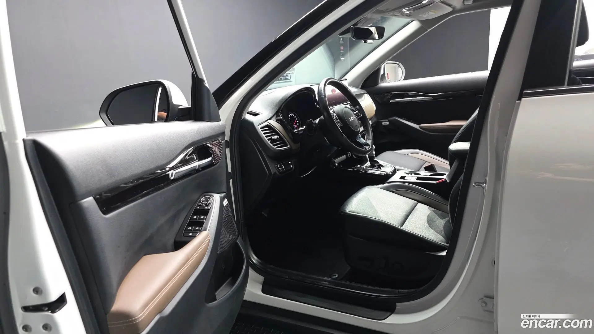 Kia Seltos Gasoline 1.6 Turbo 4WD 2020