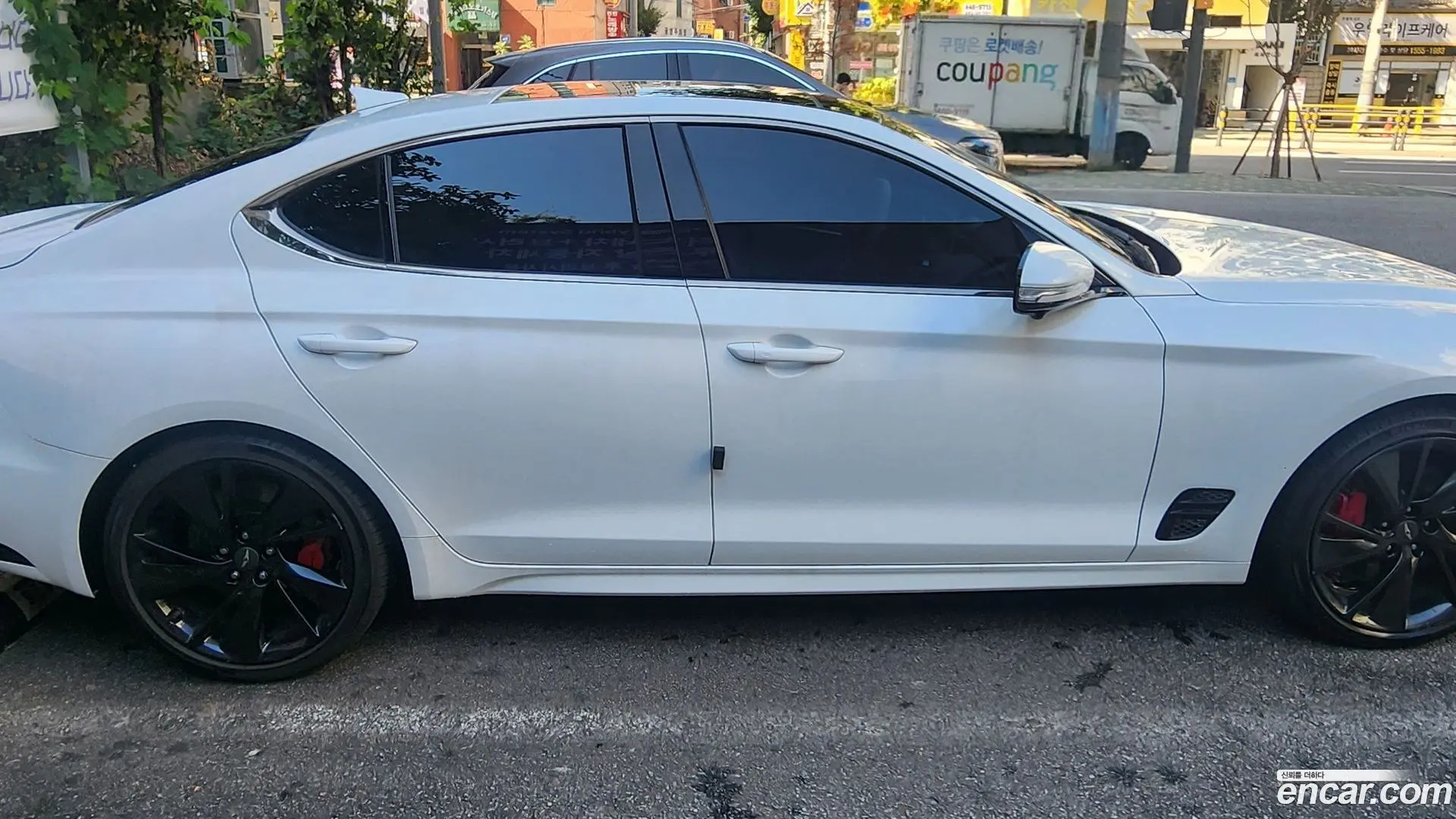 Genesis G70 Gasoline 2.0T 2WD