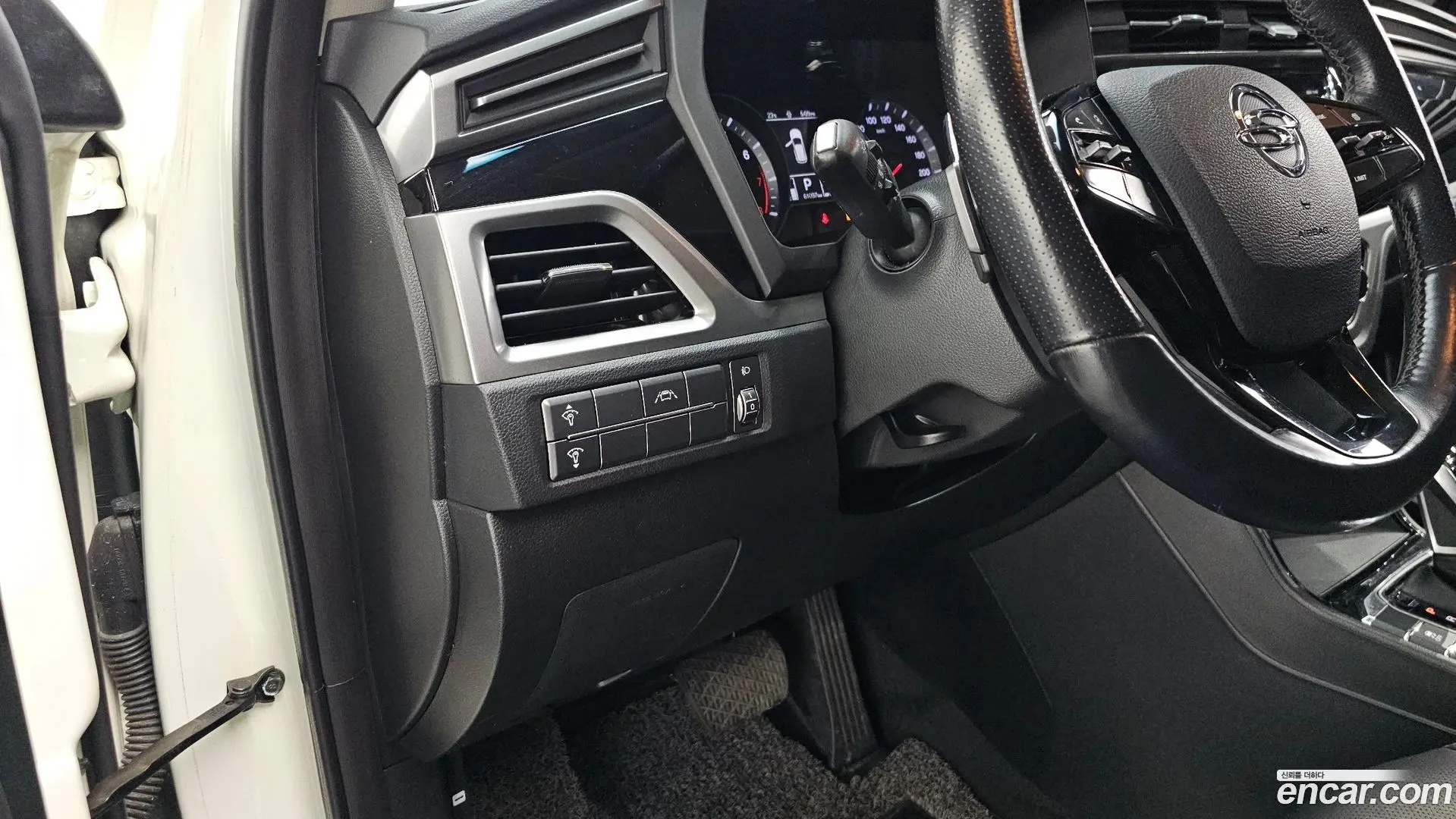 KG Mobility KORANDO Gasoline 1.5 2WD C3 Plus