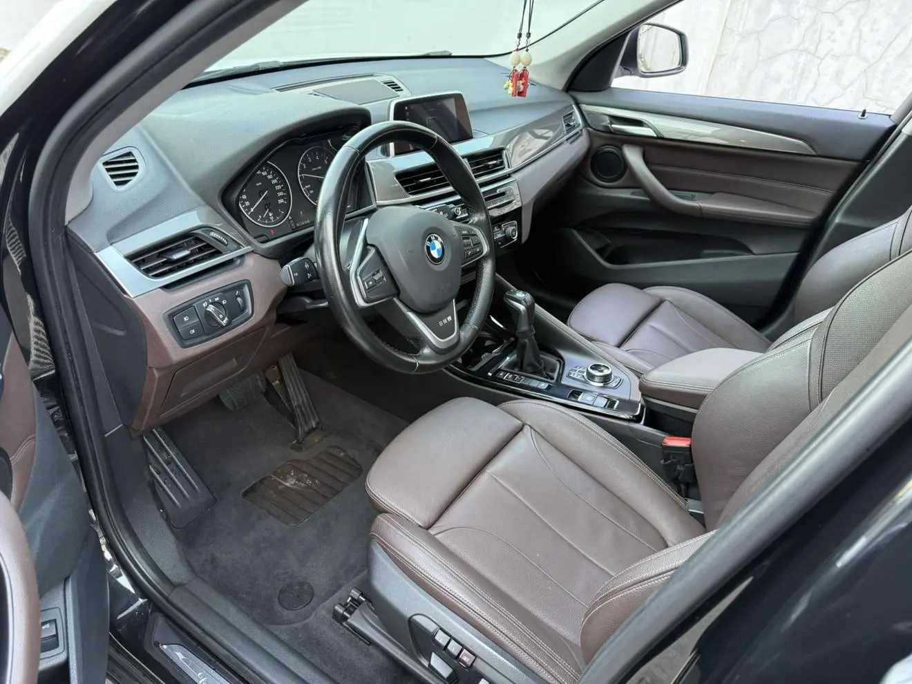 BMW X1 2018 xDrive20Li Premium Plus