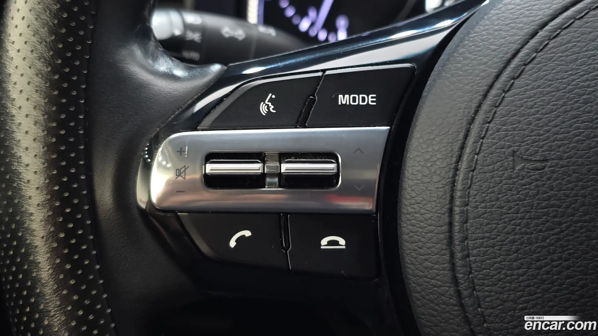 Kia K7 3.0 LPI Trendy(Rented Car)