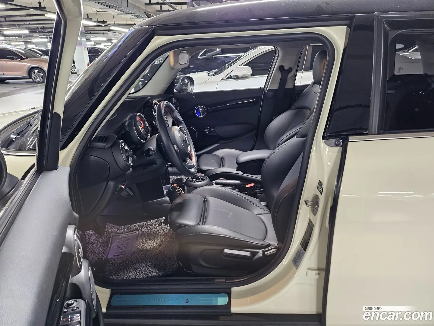 Mini Cooper 5Door Standard